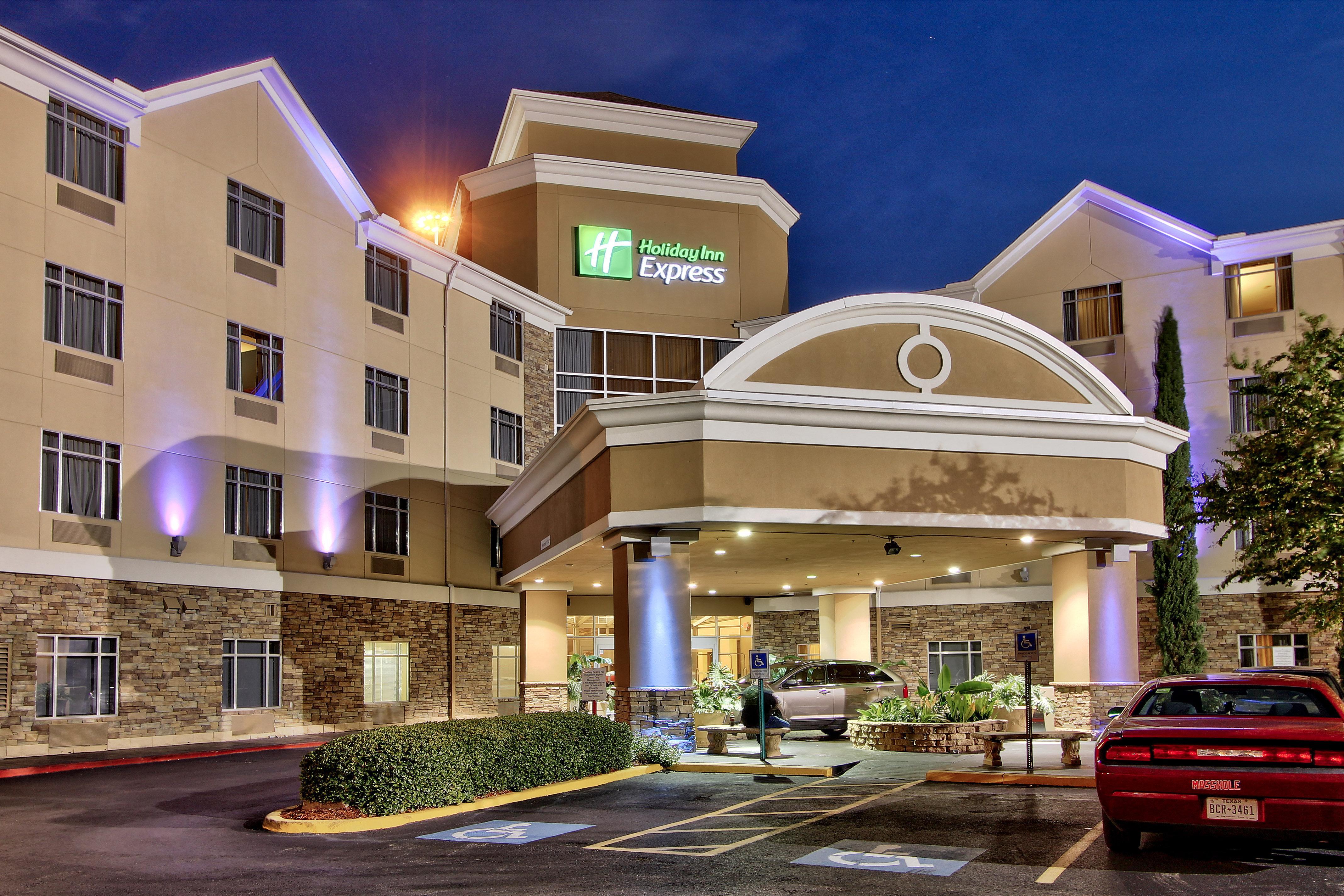 Holiday Inn Express Hotel & Suites Houston-Downtown Convention Center By Ihg Exterior foto